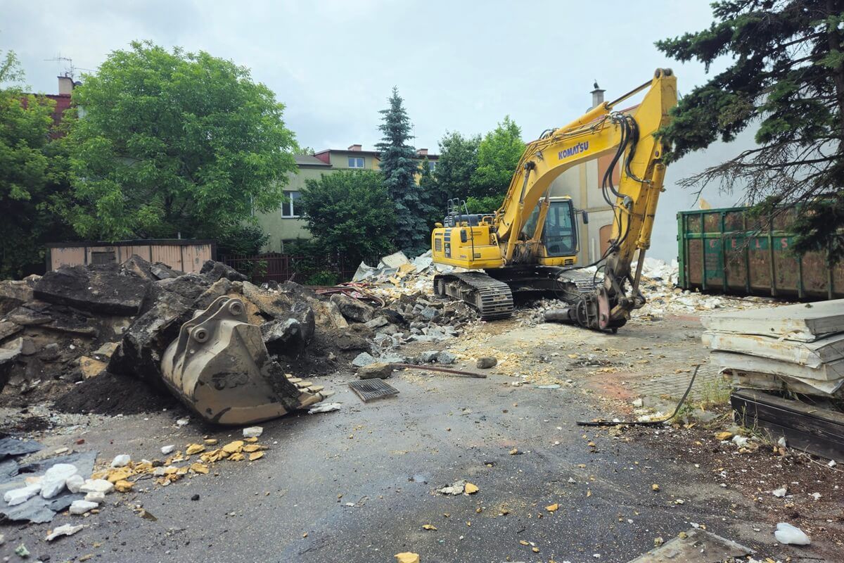 Budynek przy ul. Zamojskiej 49 po wyburzeniu