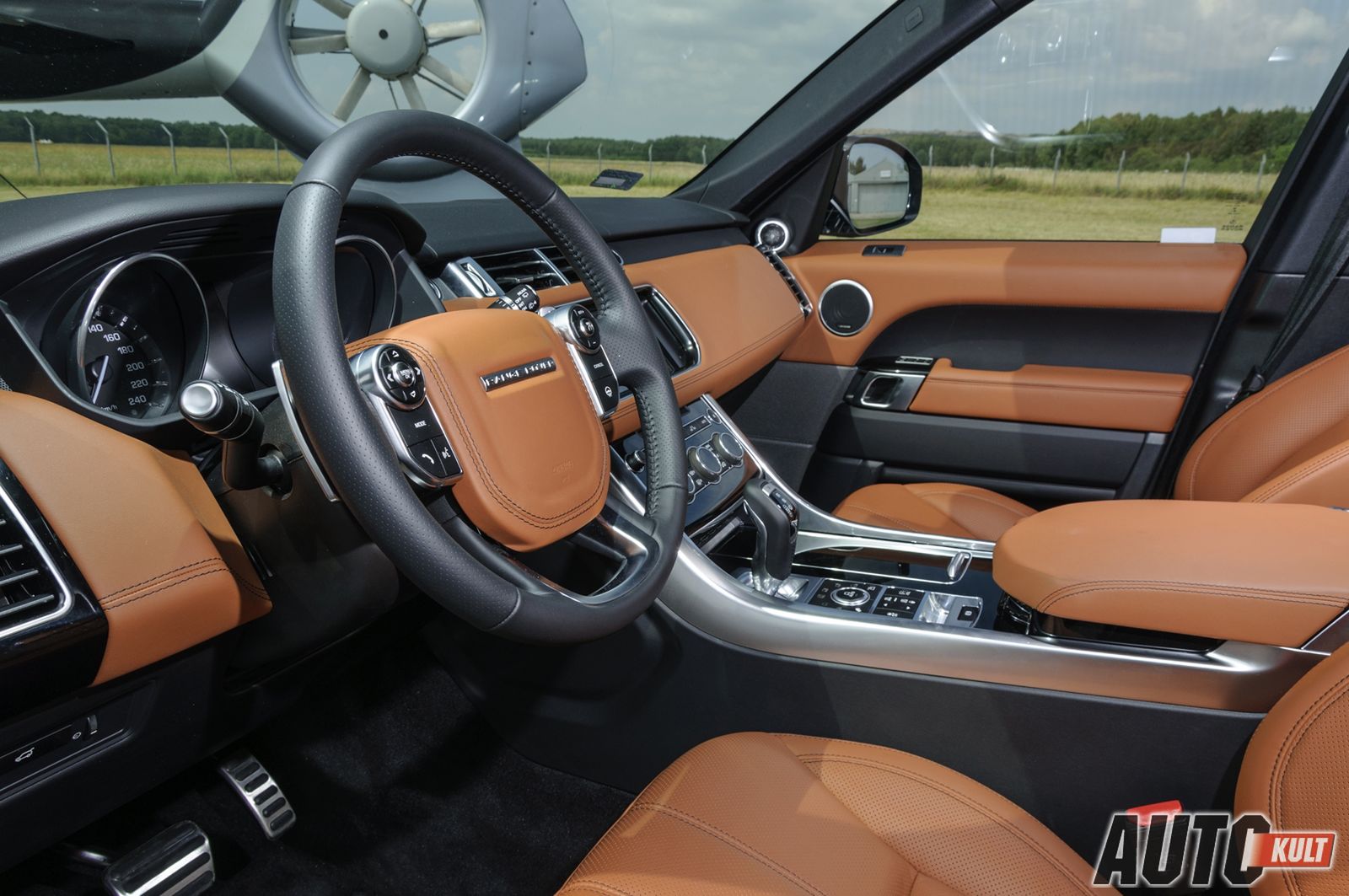 Range Rover Sport 4,4 SDV8 HSE Dynamic - test [galeria zdjęć] 14