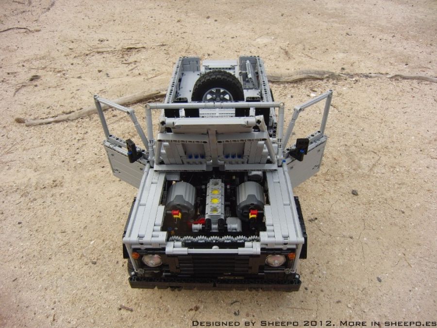 Idealna zabawka dla fanów marki Land Rover i klocków LEGO [wideo] 6