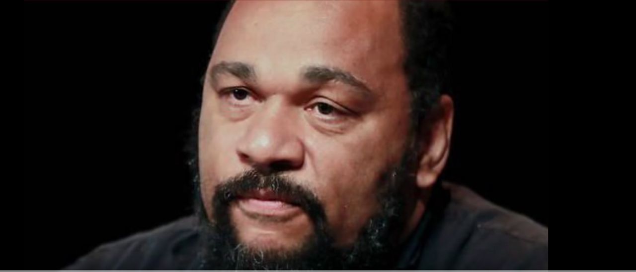 Francuski komik Dieudonné M'bala M'bala zablokowany przez Facebooka