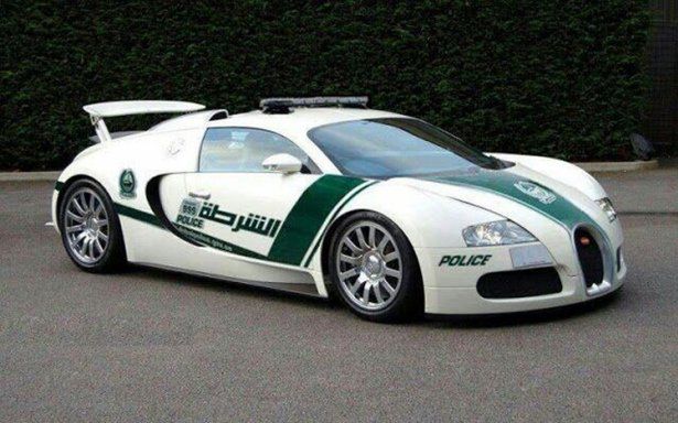 Bugatti Veyron radiowozem policji w Dubaju [aktualizacja]
