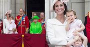 Córka Williama i Kate debiutowała na balkonie pałacu Buckingham! (ZDJĘCIA)