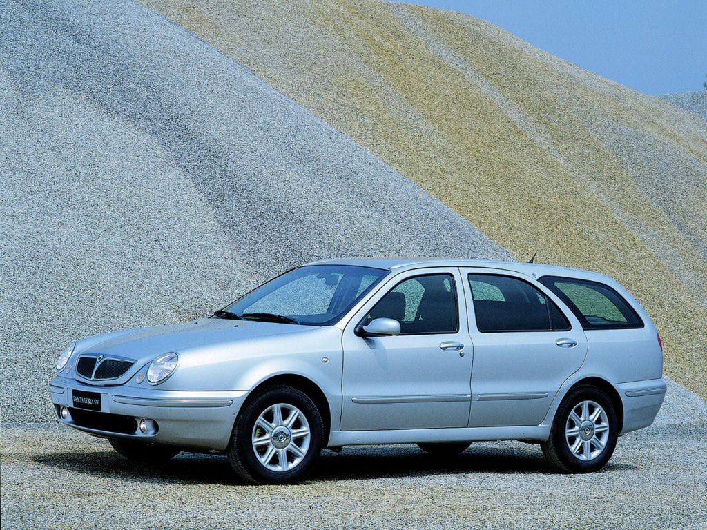 Lancia Lybra