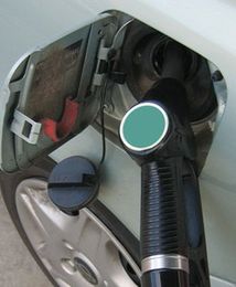 Oszustwa na stacjach paliw. NIK ujawnia ich skalę