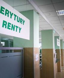 ZUS wstrzymał przelewy emerytur i rent do SKOK-u "Arka"