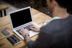 Media społecznościowe napędzają zakupy przez internet