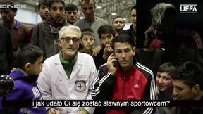 Paul Pogba porozmawiał z młodymi piłkarzami z Afganistanu. "Dzięki wam doceniam to, co mam"