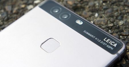 Huawei szykuje kolejnego smartfona z optyką Leica