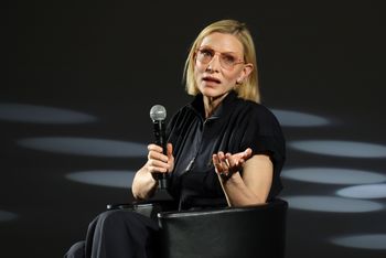 Cate Blanchett przerwała oklaski po spektaklu. Miała prośbę do widzów