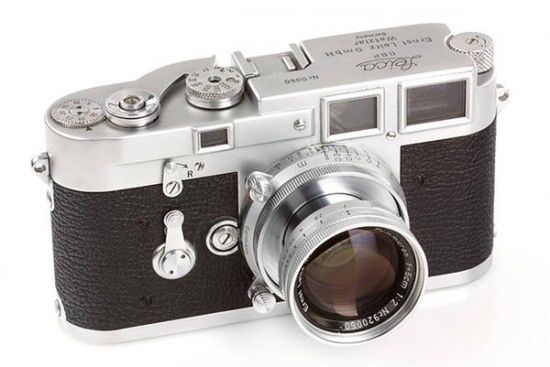 Prawie 500 tys. zł za Leicę, którą wykonano zdjęcie całującej się pary na Times Square 5