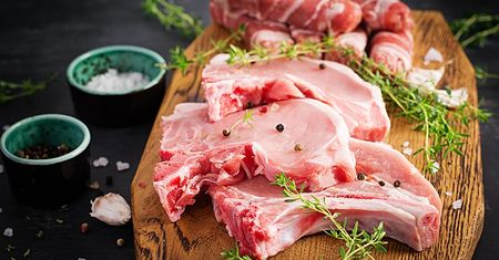 Łopatka, golonka, schab… Rodzaje mięsa wieprzowego – czym się różnią?