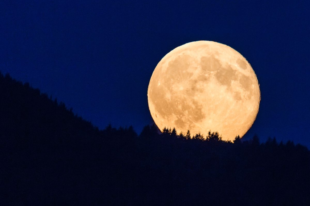 Superpełnia Księżyca, zdjęcie ilustracyjne
