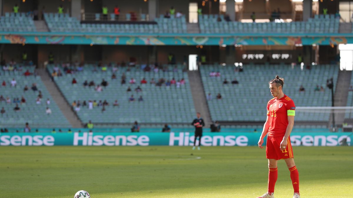 Gareth Bale podczas meczu Walia - Szwajcaria, który rozegrano w Baku