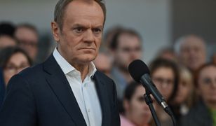 Miliony dla fundacji Kukiza. Tusk komentuje