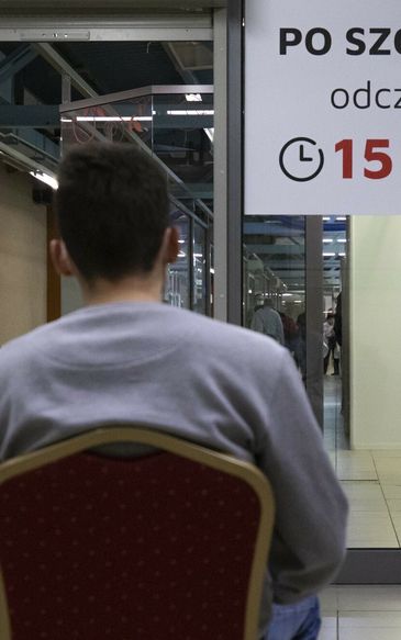 Awaria podczas rejestracji na szczepienia. Możliwe było szczepienie nawet 30-latków