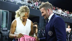 Gwiazda oglądała Messiego z trybun. Beckham aż ją wyściskał