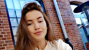 On pisze dla niej wiersze, a ona go wspiera w karierze. Zobacz uroczą żonę Maksima Żygałowa