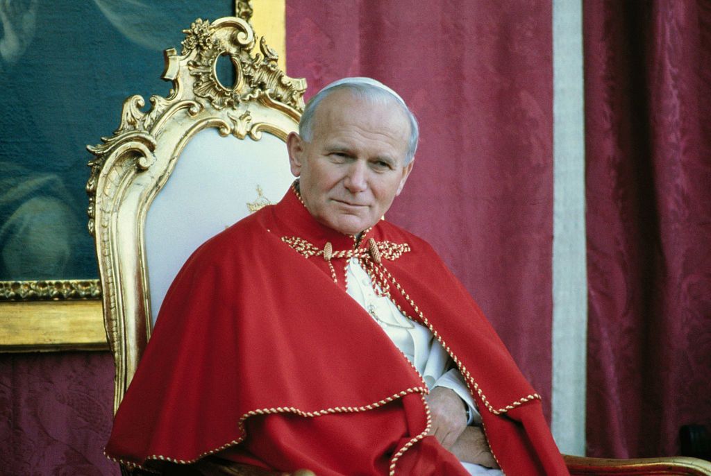 Bronią Jana Pawła II. "Apelujemy o opamiętanie"