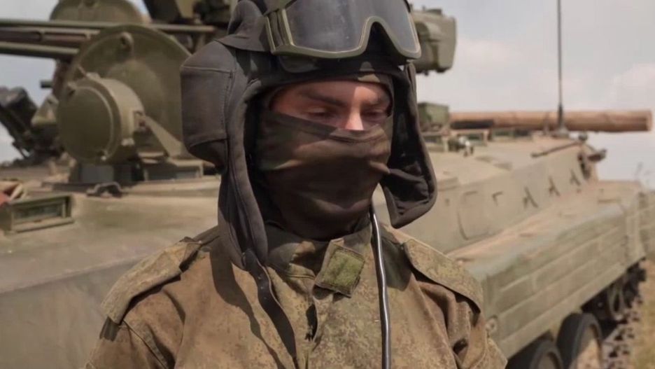 Rosjanie używają wozów BMP-1U, które przed laty ukradli podczas działań w Gruzji.