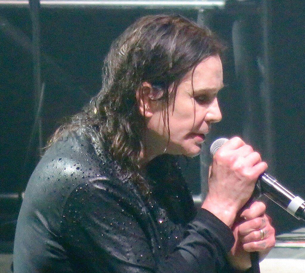 Schorowany Ozzy Osbourne. Na ostatni koncert legendy przyszły tłumy