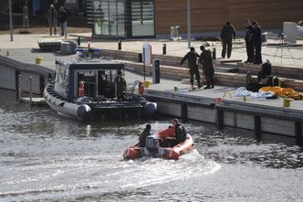 Zaczęła się operacja wydobywania bomby z dna Odry