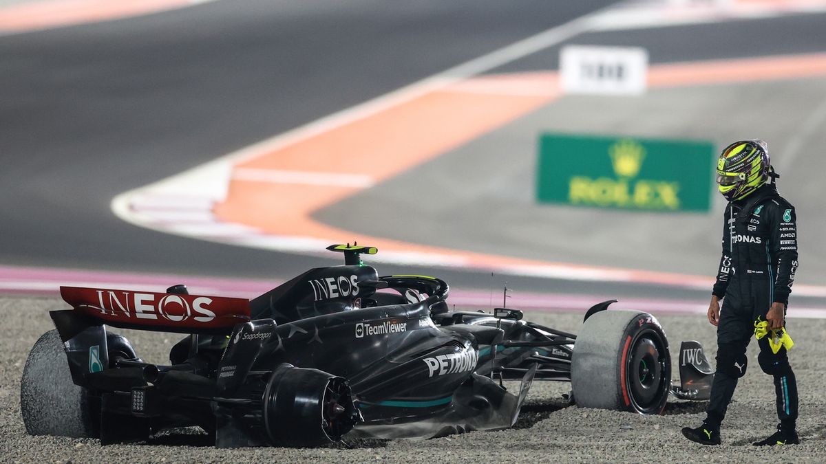 PAP/EPA / PAP/EPA/ALI HAIDER / Na zdjęciu: Lewis Hamilton