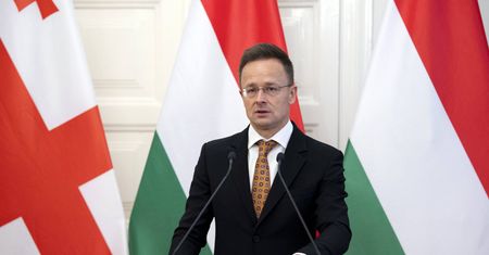 "Masakra pozbawiona sensu". Węgierski minister uderza w Ukrainę