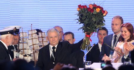 PiS przekonało Polaków? Pierwsze komentarze