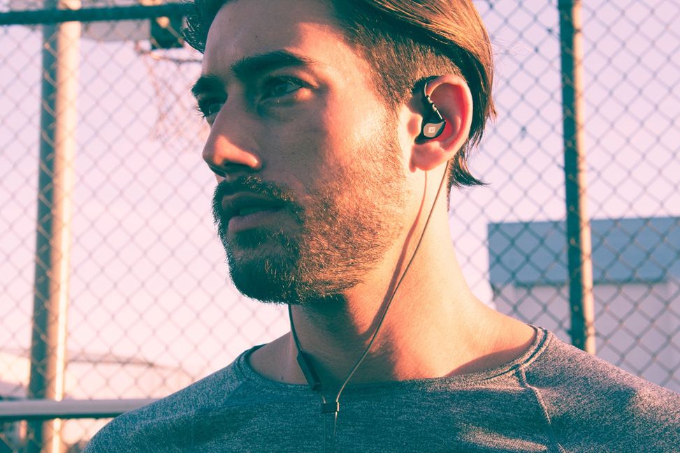 Nowe słuchawki MEE Audio X1: sprawdzą się podczas biegania i kosztują niewiele