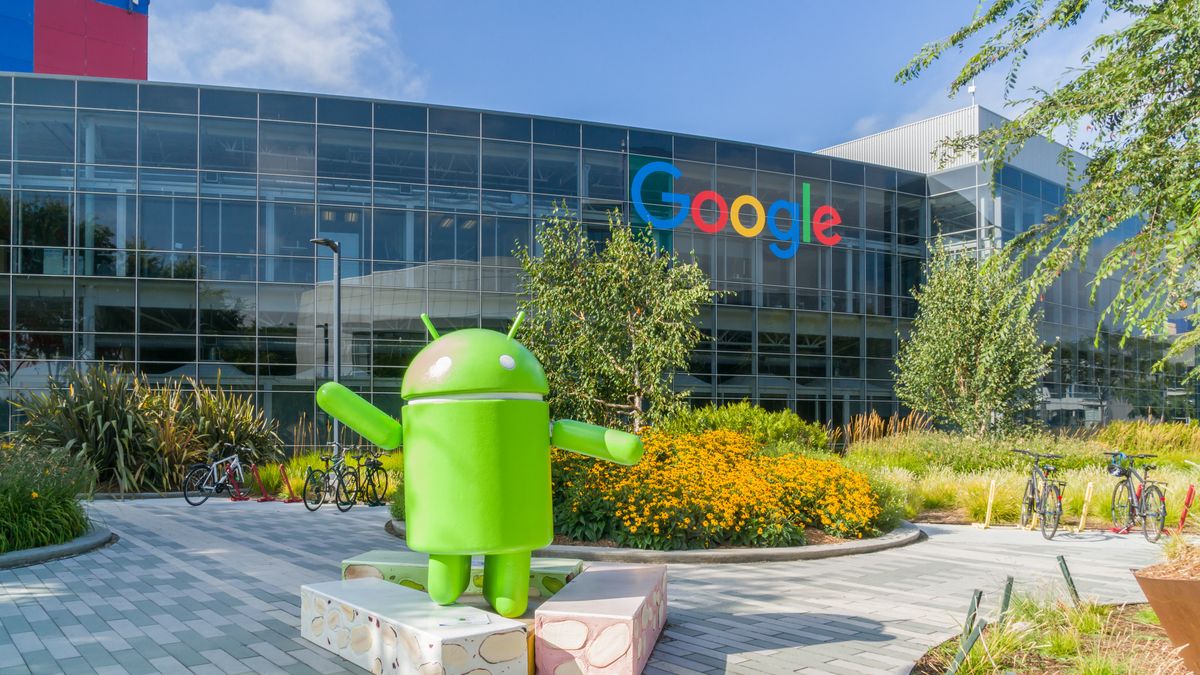 MOUNTAIN VIEW, CA/USA - JULY 30, 2017: Google corporate headquarters and logo. Google is an American multinational technology company that specializes in Internet-related services and products.Ken WolterCalifornia, Cloud, Googleplex, Industry, USA, Valley, building, business, computer, computing, data, development, digital, editorial, engineering, google, hardware, hi-tech, information, innovation, internet, logo, network, search, silicon, silicon-valley, software, system, technology, trademark