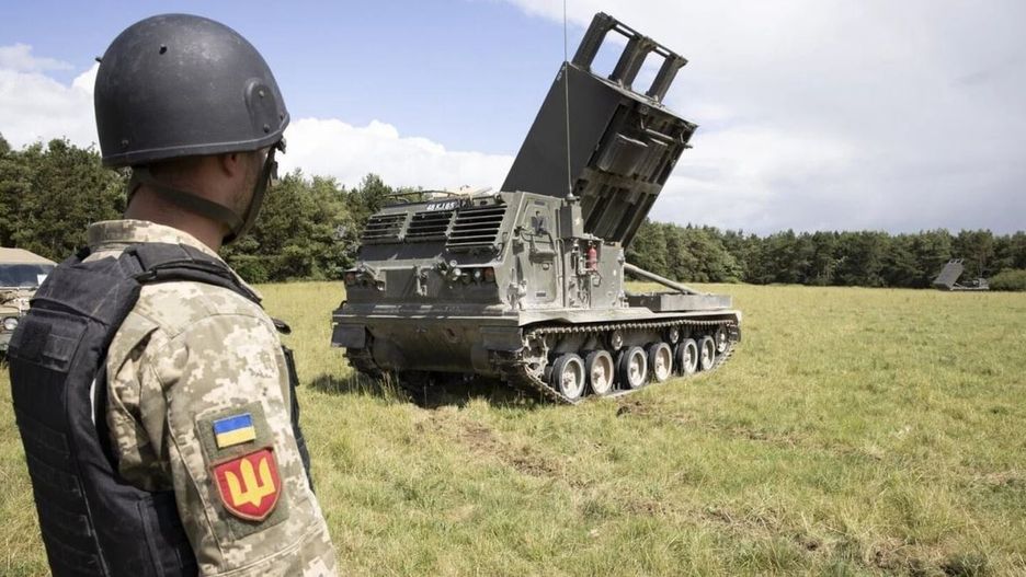 Wielka Brytania dostarczyła Ukrainie kolejne M270 MLRS