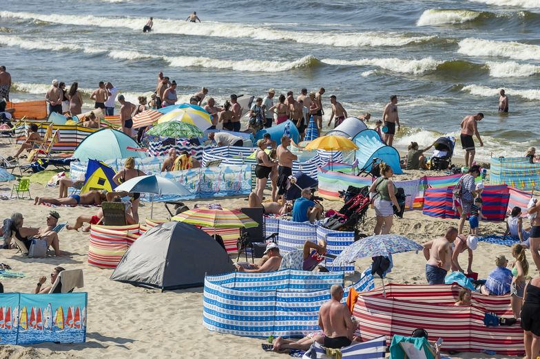 Czy urlop musi być drogi? O tym warto pamiętać, żeby nie przepłacić