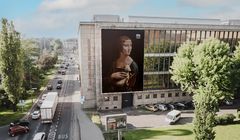 "Dama z gronostajem" bez naszyjnika. To akcja promocyjna serialu "Lupin" Netfliksa