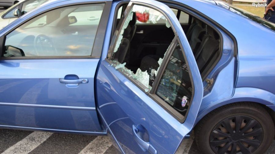 Gdy na szali jest ludzkie życie, nie wahaj się wybić szybę