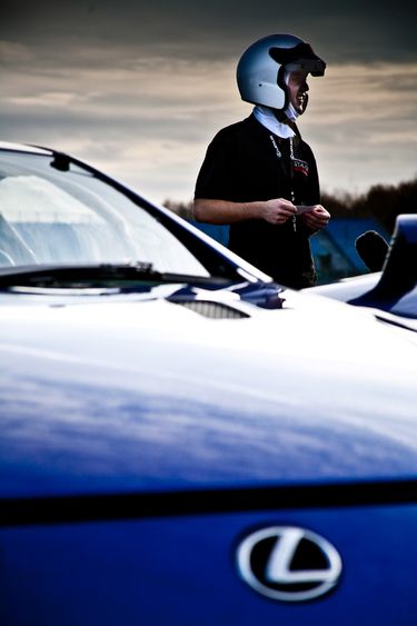 Lexus LFA w Silverstone - konkurs Facebook