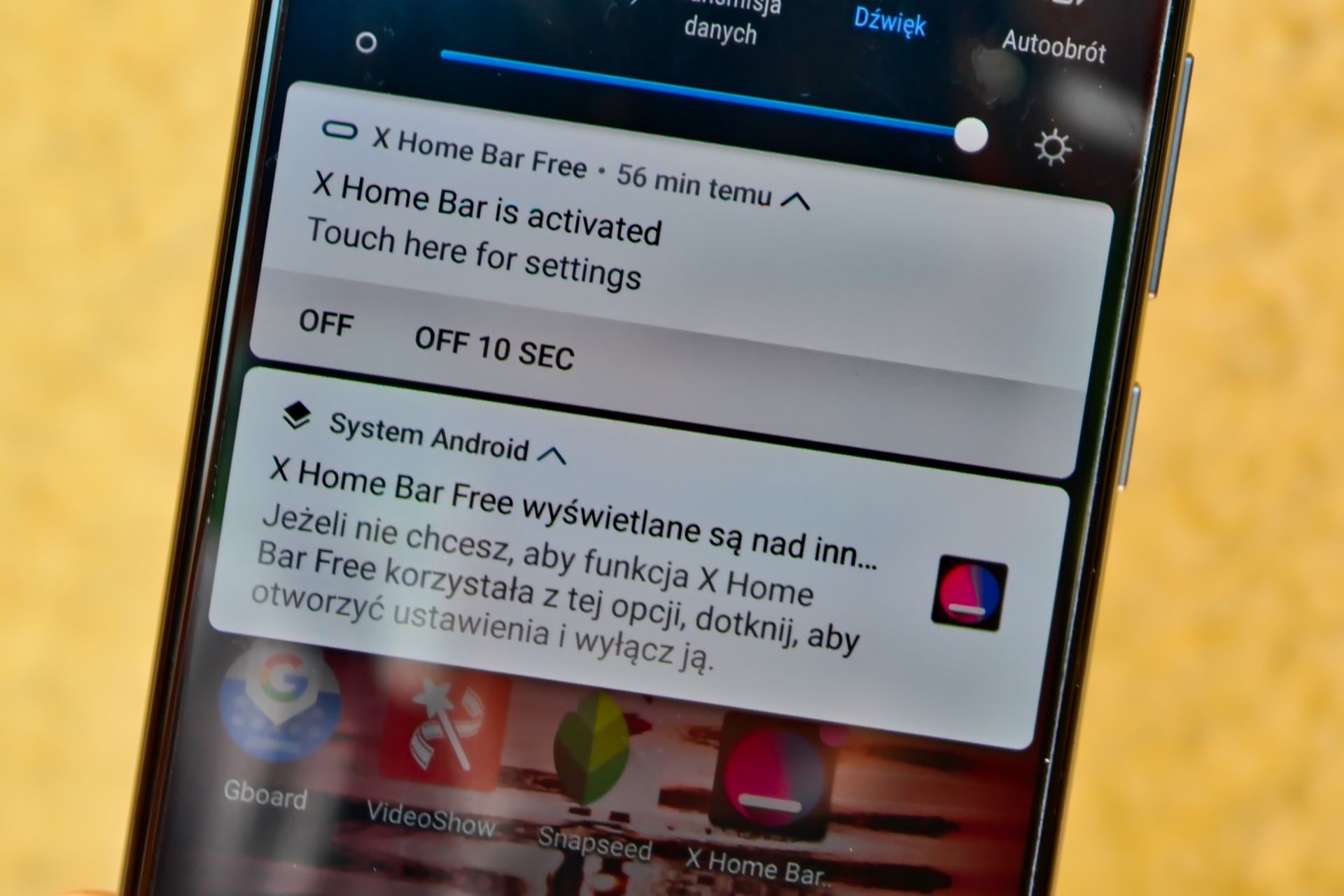 Gesty rodem z iPhone'a X na dowolnym smartfonie. Jest na to aplikacja 4