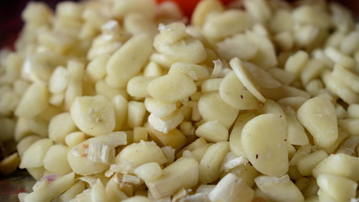 Naturalny sposób na wspieranie krążenia. Czosnek może działać przeciwzakrzepowo