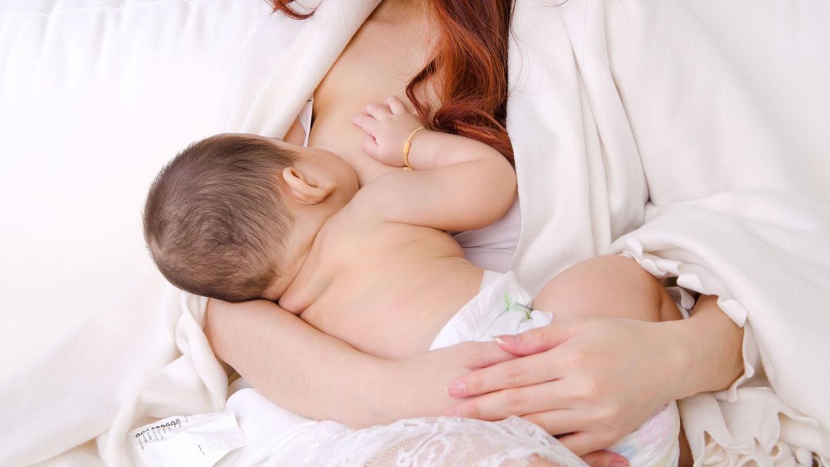 Karmienie piersią w ciągu pierwszych 3 dni po porodzie nie powinno trwać każdorazowo dłużej niż 10 minut