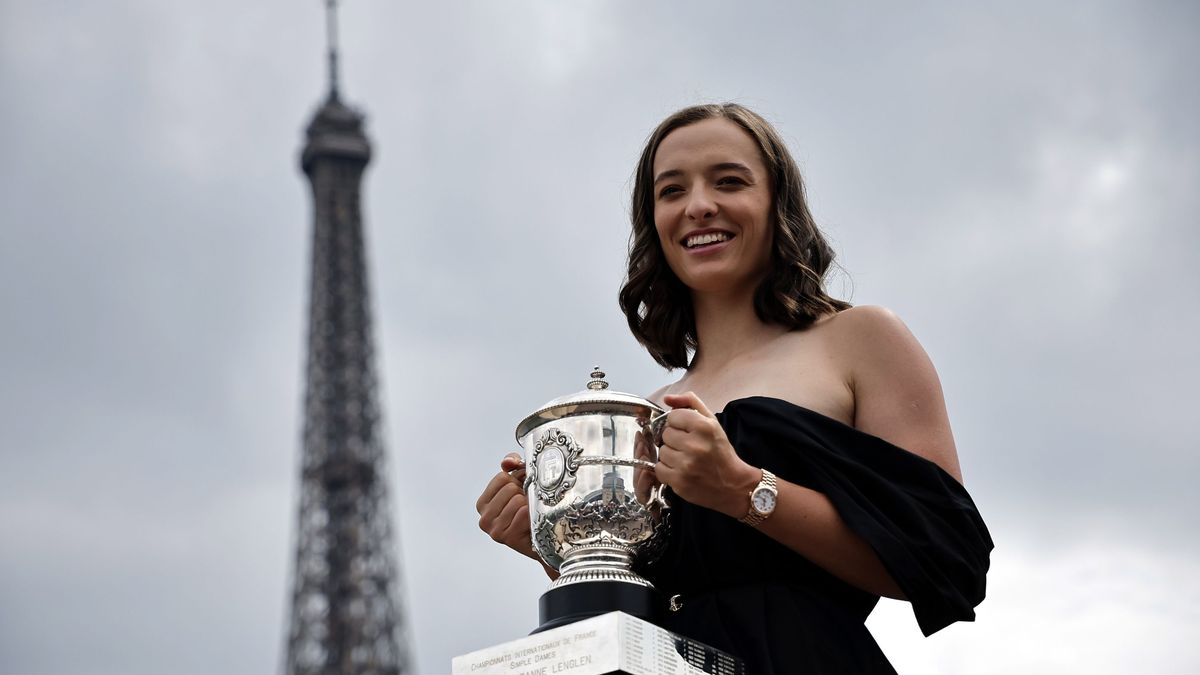Iga Świątek podczas sesji po wygraniu French Open 2023