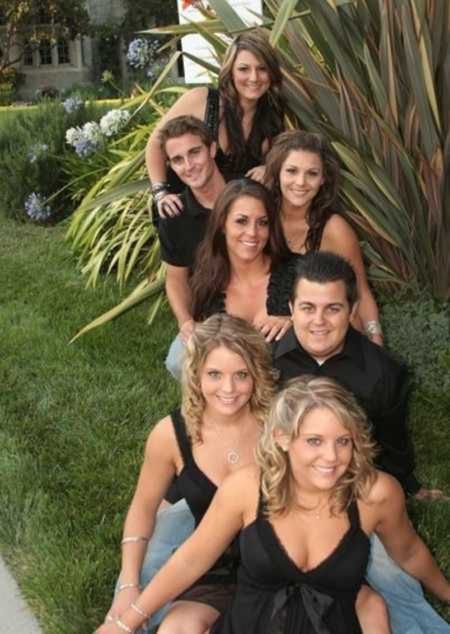 Bliźniaczki mają 5 starszego rodzeństwa