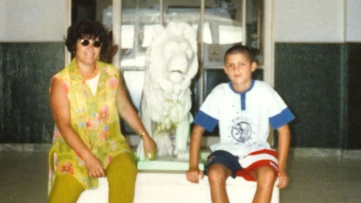 kilkuletni Cristiano Ronaldo z mamą