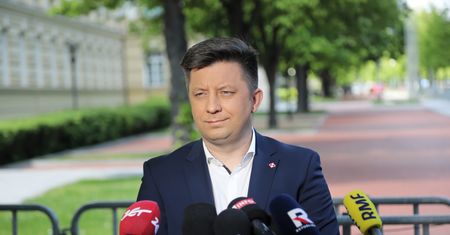 Afera mailowa. Dworczyk: premier nie przyjął mojej dymisji