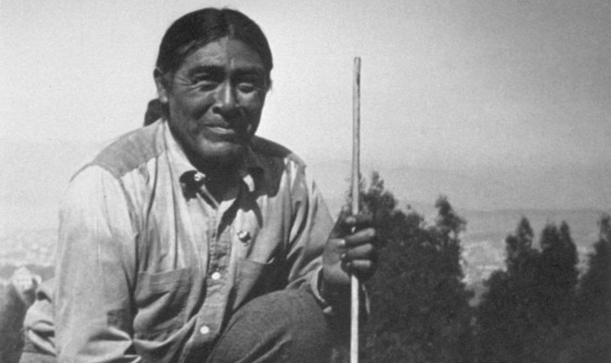 Ostatni Indianin. Umieszczono go w muzeum jak eksponat