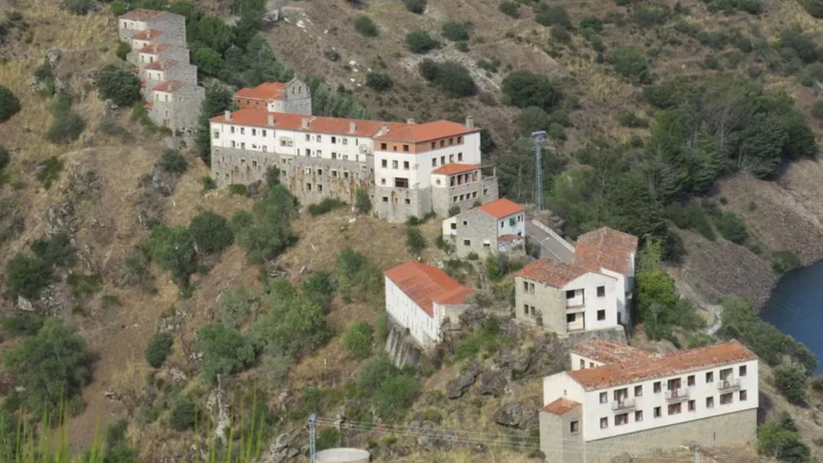 Salto de Castro znajduje się w północno-zachodniej części Hiszpanii