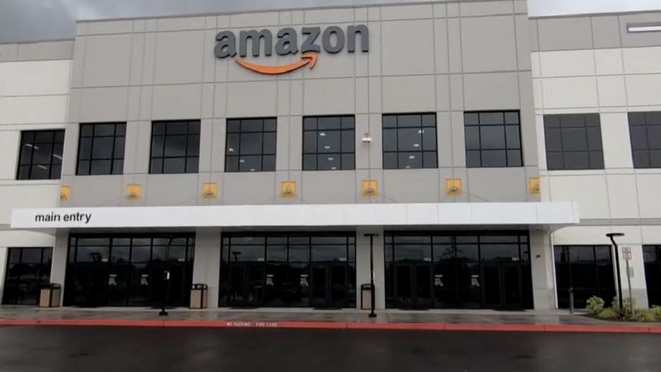 Amazon produkuje super-przyłbice ochronne