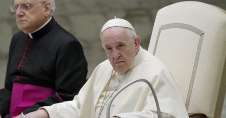 Papież Franciszek: pandemia wywołała kryzys w polityce