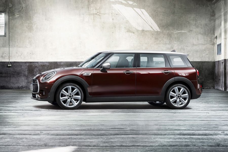 Nowe Mini Clubman (2015) - małe, wielkie kombi oficjalnie