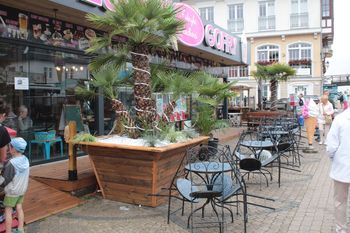 Gości tyle, co kot napłakał. Restauracje nad Bałtykiem świecą pustkami