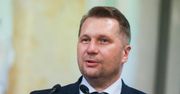 Czarnek odwołał dyrektorkę ds. podręczników? "Niesprawdzone informacje"