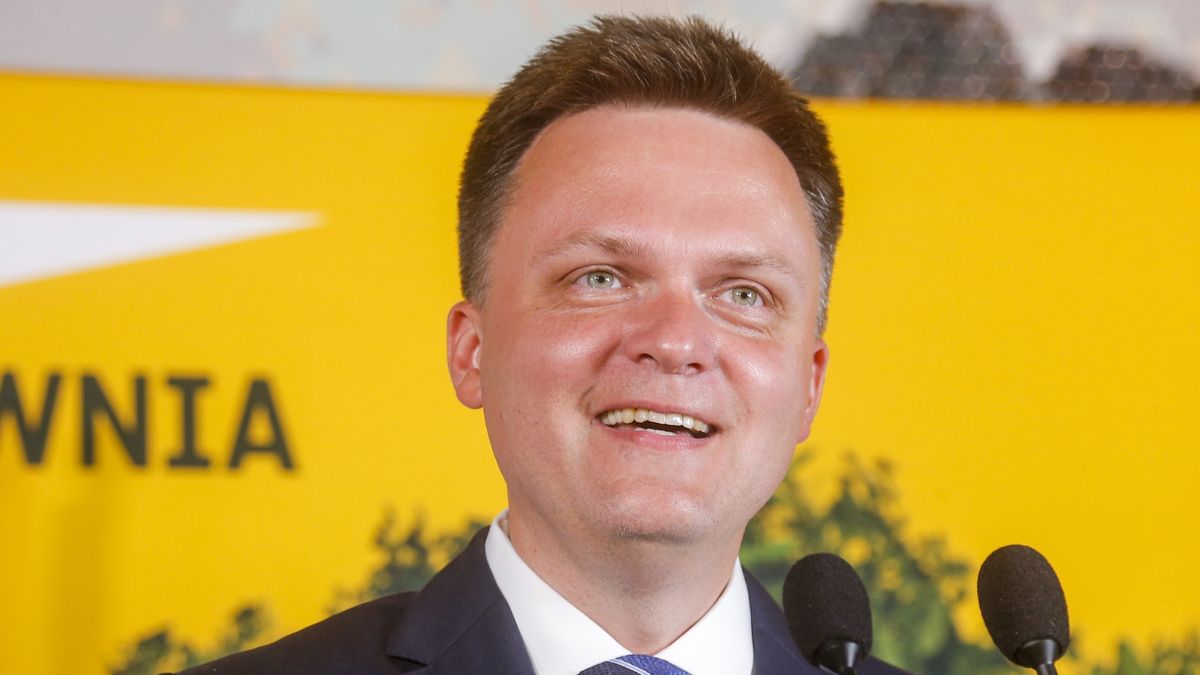 Szymon Hołownia najinteligentniejszym politykiem? 